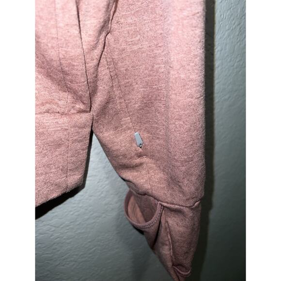 Nike Sweatshirt Womens Size M Burgundy Thumb Holes Dri Fit Running Sport - Picture 3 of 8
